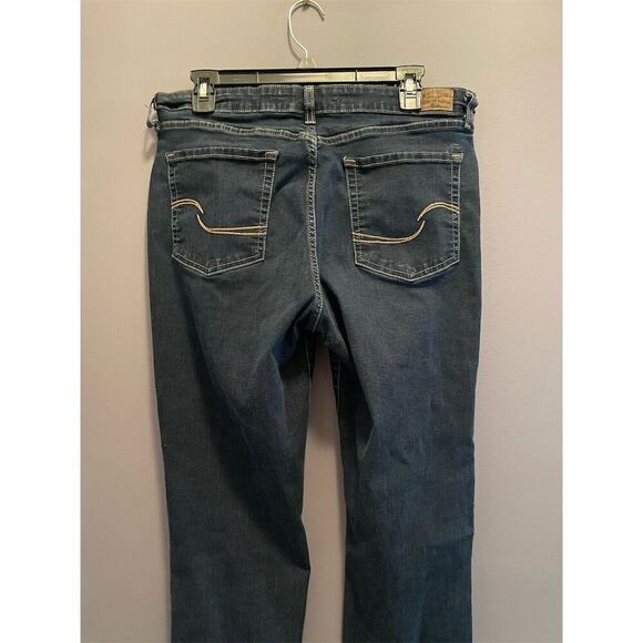 Women's Blue Jeans - Picture 8 of 14